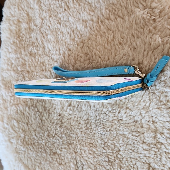 NWT Dooney & Bourke Snow Cone Large Zip Around Wallet/Wristlet ❄️ - Picture 8 of 16